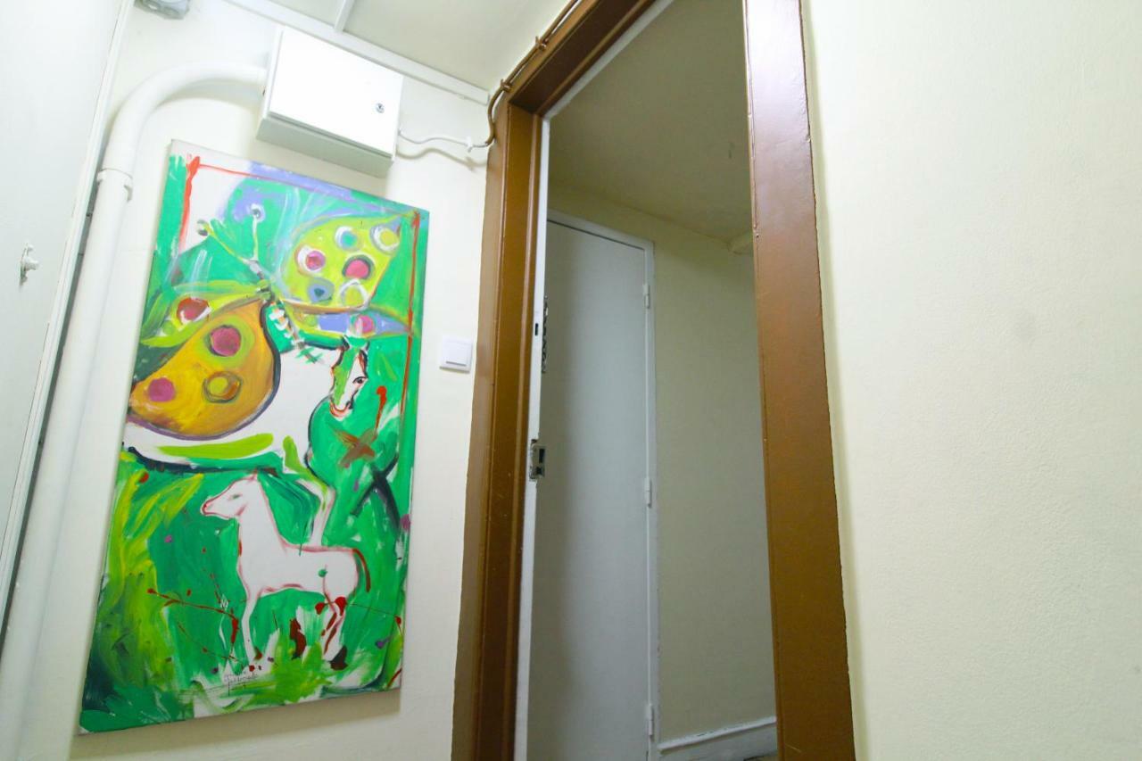 Room In Marechal Saldanha 3Rd Floor Lisbon Exterior photo