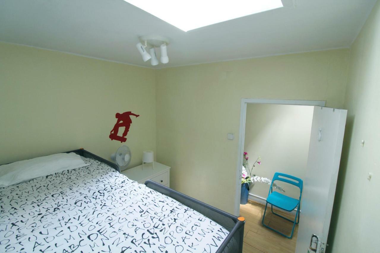 Room In Marechal Saldanha 3Rd Floor Lisbon Room photo